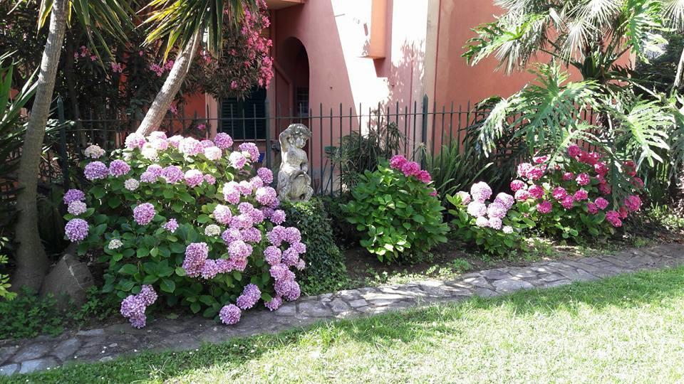 Casa Tra Il Verde E Il Blu Genua Zewnętrze zdjęcie